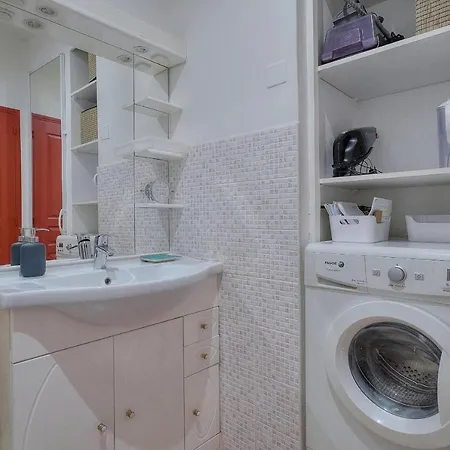 Apartment 2 Pieces Centre Proche Palais A1b245